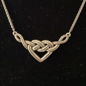 Brighton interlok v heart silver‎ pendant collar statement necklace